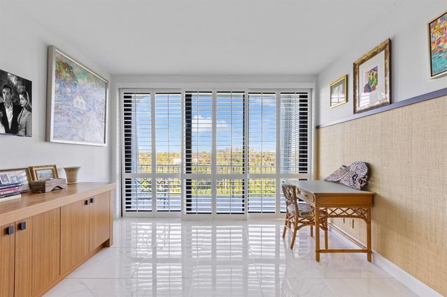 2275 S Ocean Boulevard 307a, Palm Beach, FL 33480