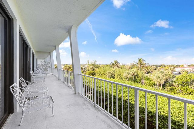 2275 S Ocean Boulevard 307a, Palm Beach, FL 33480