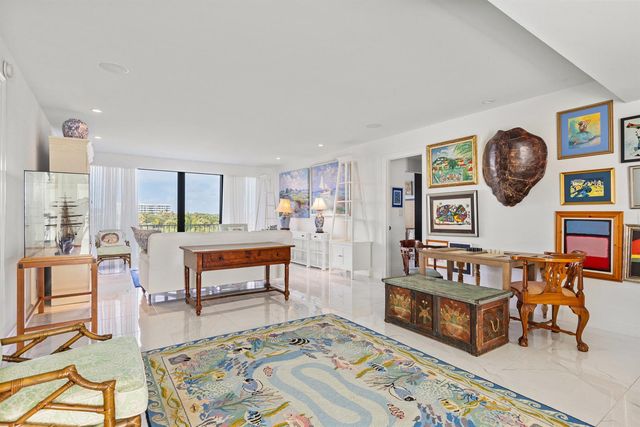 2275 S Ocean Boulevard 307a, Palm Beach, FL 33480