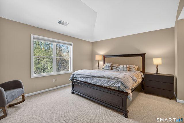 10 Trout Brook Circle 10, Newtown, CT 06470