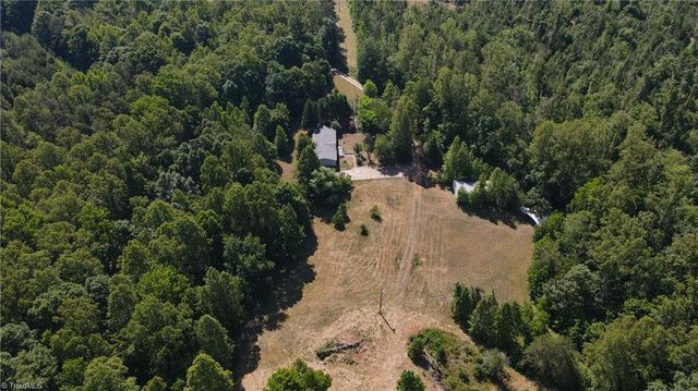 7767 Pearman Quarry Road, Kernersville, NC 27284