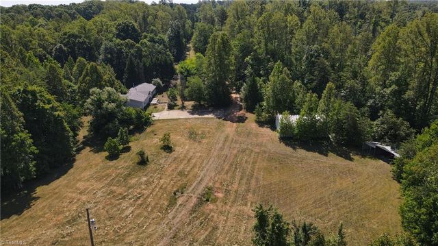 7767 Pearman Quarry Road, Kernersville, NC 27284