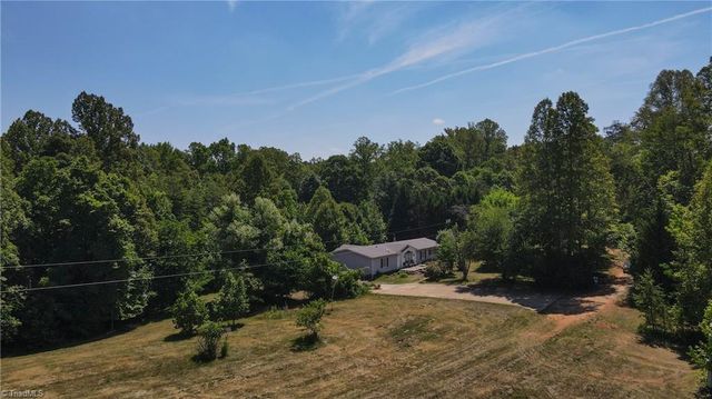 7767 Pearman Quarry Road, Kernersville, NC 27284
