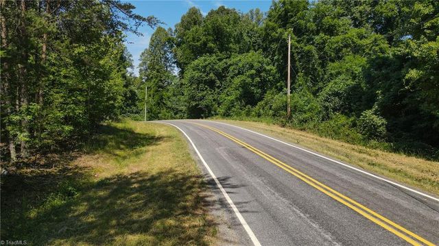 7767 Pearman Quarry Road, Kernersville, NC 27284