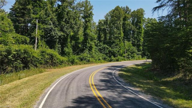 7767 Pearman Quarry Road, Kernersville, NC 27284