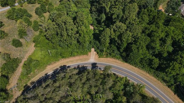 7767 Pearman Quarry Road, Kernersville, NC 27284
