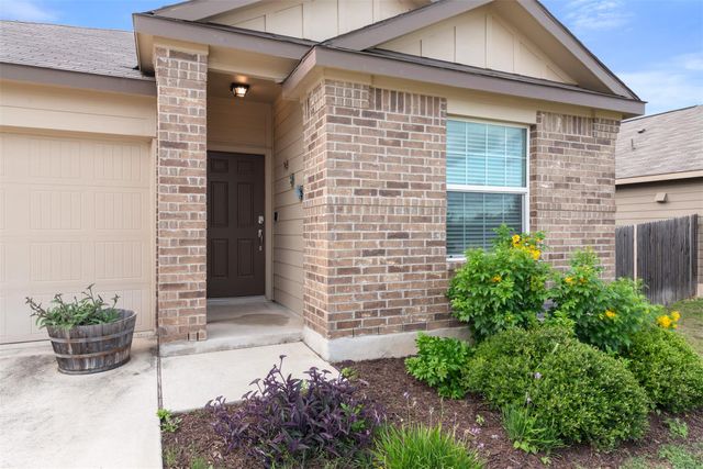 230 Crystal River RD, Kyle, TX 78640