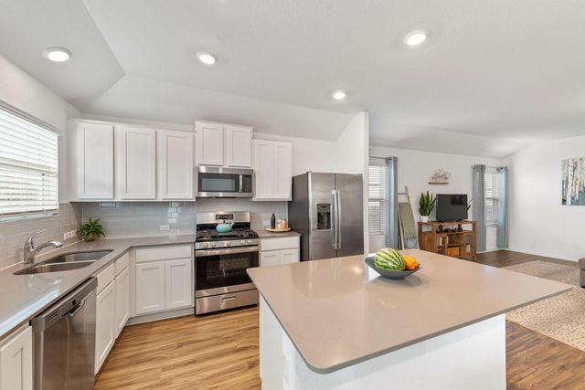 230 Crystal River RD, Kyle, TX 78640
