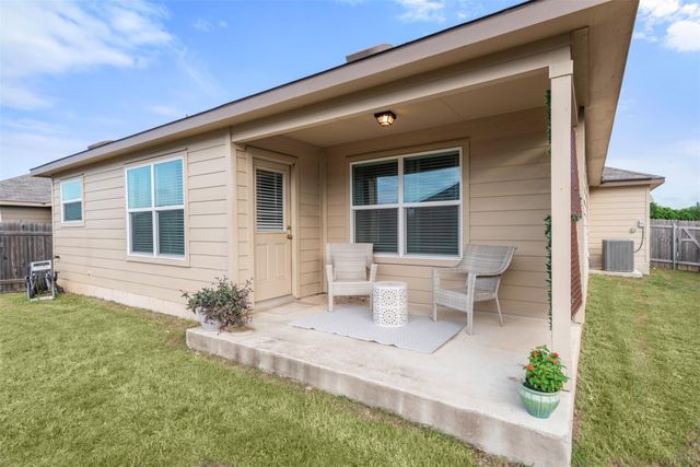 230 Crystal River RD, Kyle, TX 78640