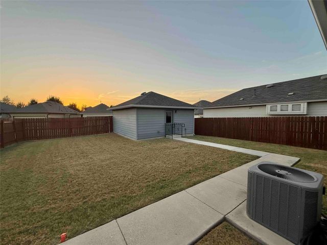 457 Star Thistle ST, Leander, TX 78641
