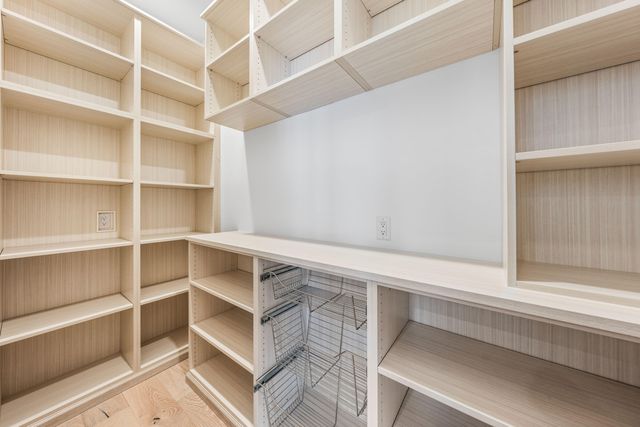 438 Regatta Bay Boulevard, Destin, FL 32541