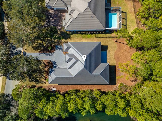 438 Regatta Bay Boulevard, Destin, FL 32541