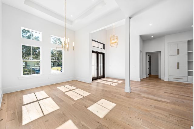 438 Regatta Bay Boulevard, Destin, FL 32541