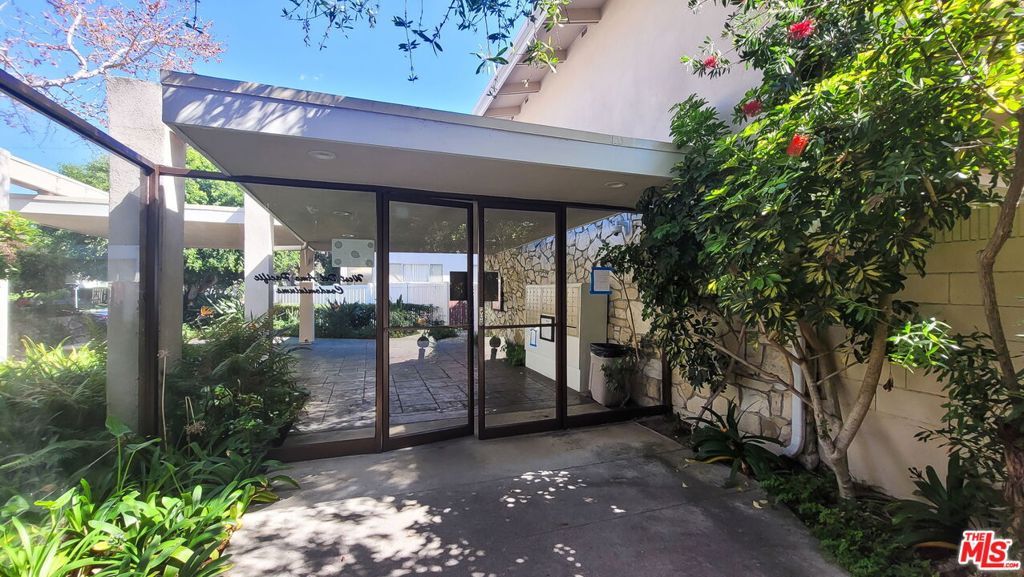 3220 Merrill Drive 18, Torrance, CA 90503 — exterior