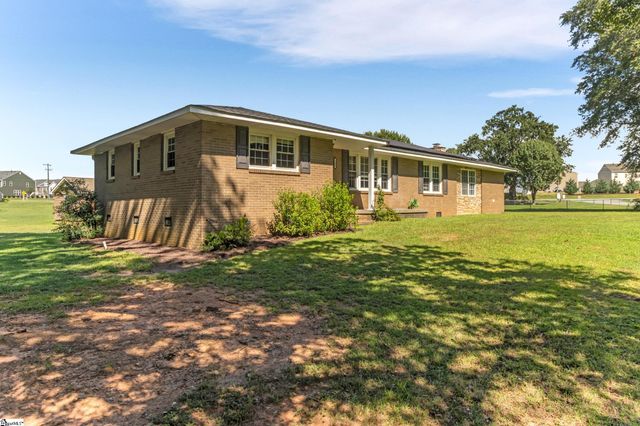 108 Angela Drive, Piedmont, SC 29673