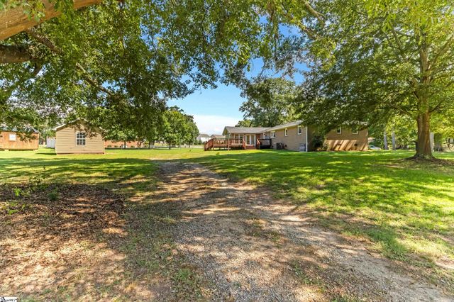 108 Angela Drive, Piedmont, SC 29673