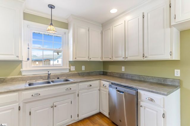 108 Angela Drive, Piedmont, SC 29673