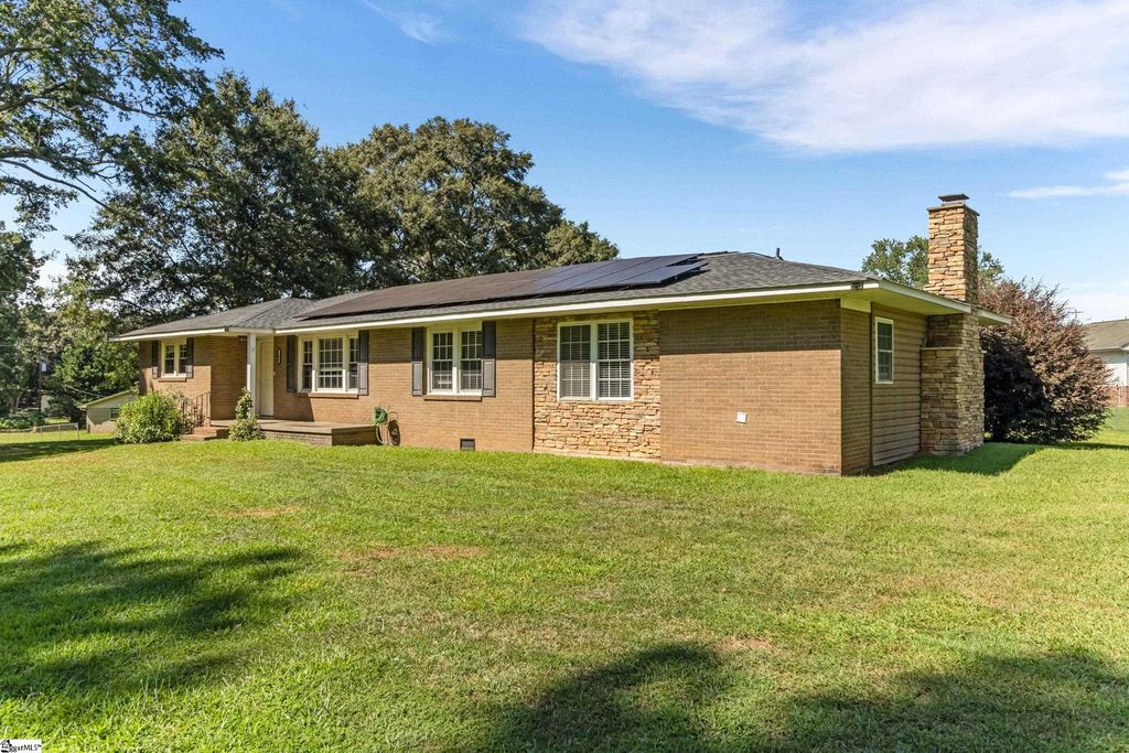 108 Angela Drive, Piedmont, SC 29673