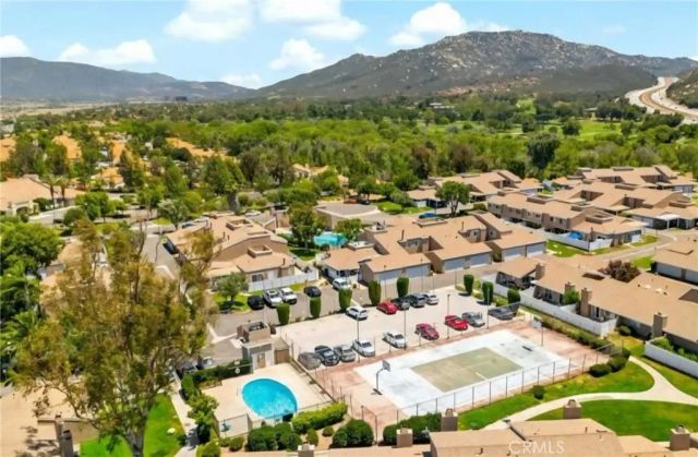 44617 La Paz, Temecula, CA 92592
