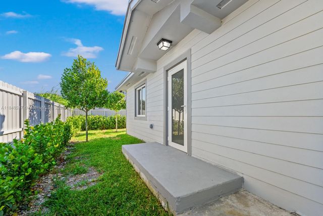 231 NW 3rd Ave, Florida City, FL 33034