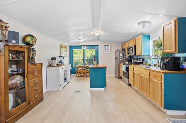 2412 NW 116TH PLACE, Gainesville, FL 32609