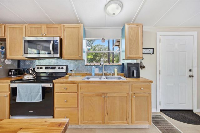 2412 NW 116TH PLACE, Gainesville, FL 32609