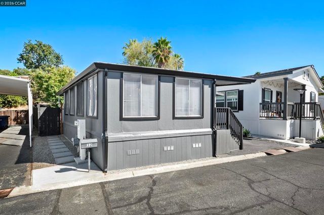 32 Galloway Dr., Concord, CA 94518