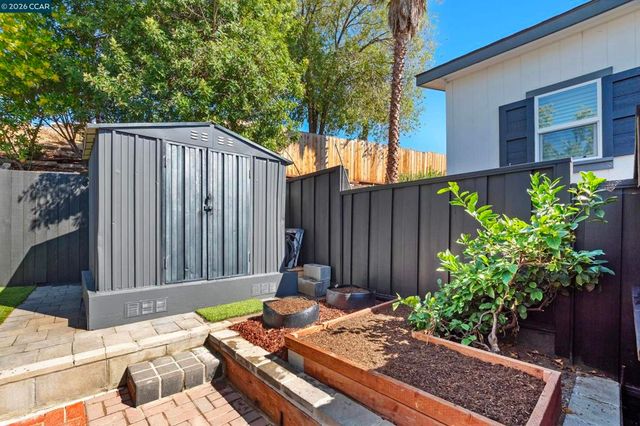 32 Galloway Dr., Concord, CA 94518