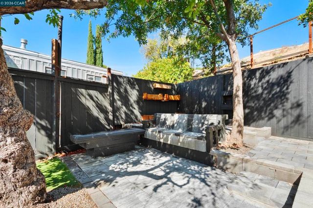 32 Galloway Dr., Concord, CA 94518