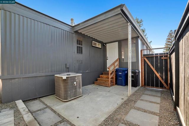 32 Galloway Dr., Concord, CA 94518