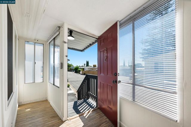 32 Galloway Dr., Concord, CA 94518