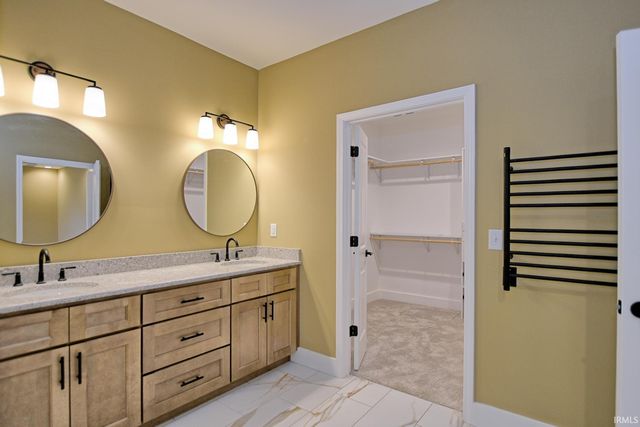 10143 Gallop Way, Evansville, IN 47725