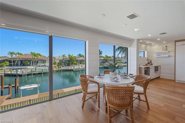 191 Leeward CT, Marco Island, FL 34145