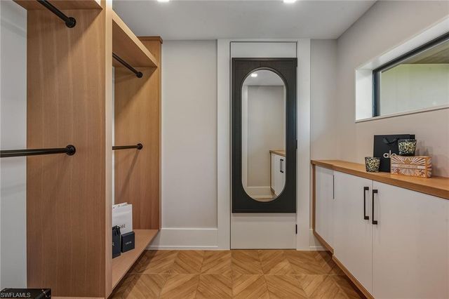 191 Leeward CT, Marco Island, FL 34145