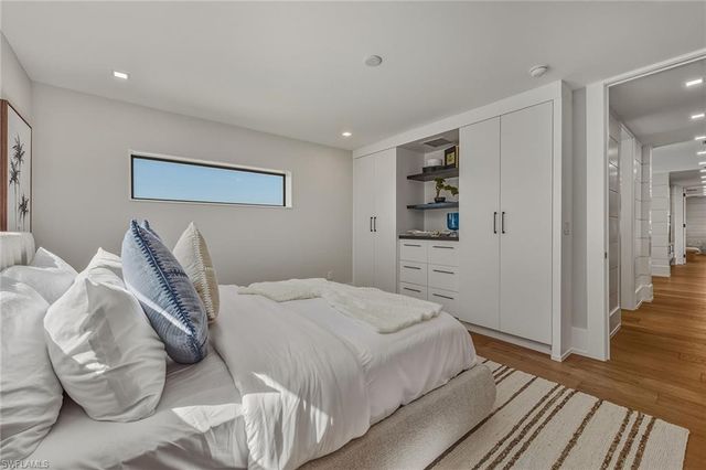 191 Leeward CT, Marco Island, FL 34145