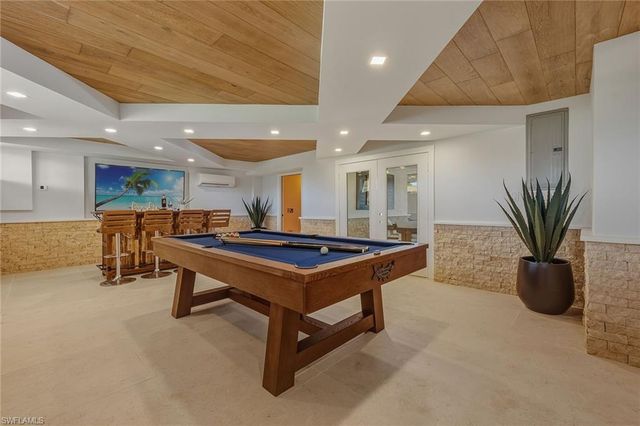 191 Leeward CT, Marco Island, FL 34145