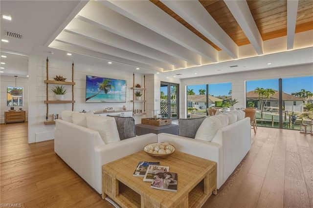 191 Leeward CT, Marco Island, FL 34145