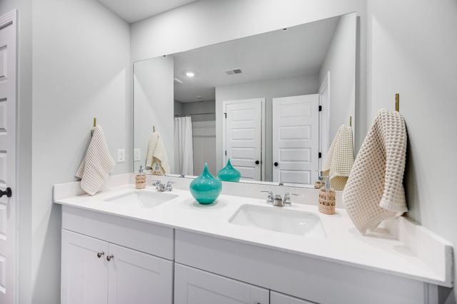 126 Fern Bridge Drive, Summerville, SC 29483