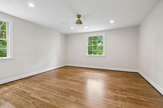 6004 Hillsboro Pike, Nashville, TN 37215