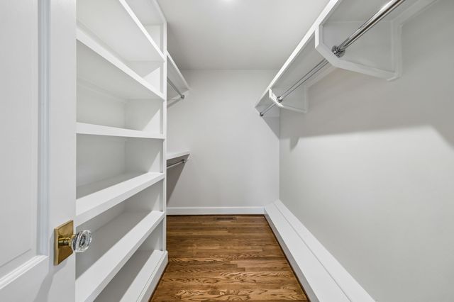 6004 Hillsboro Pike, Nashville, TN 37215