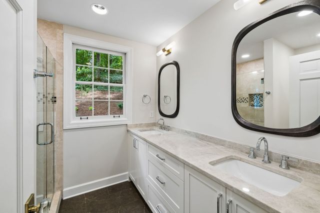 6004 Hillsboro Pike, Nashville, TN 37215