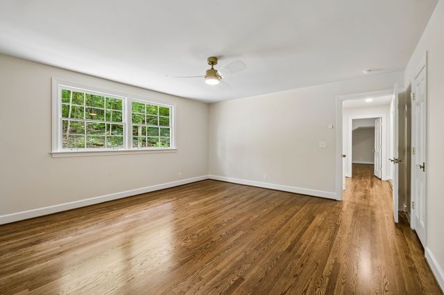 6004 Hillsboro Pike, Nashville, TN 37215