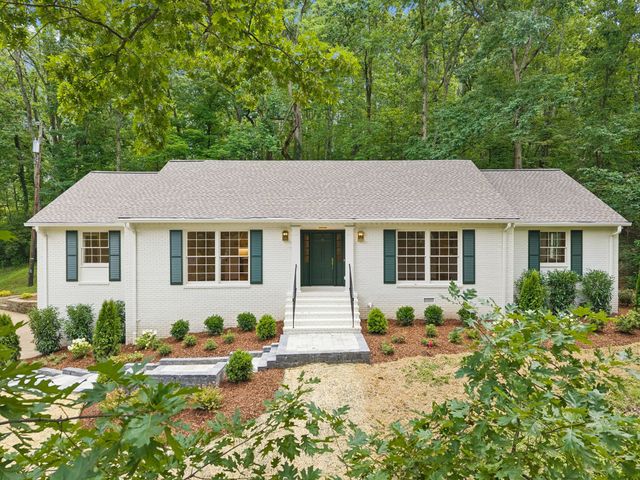 6004 Hillsboro Pike, Nashville, TN 37215