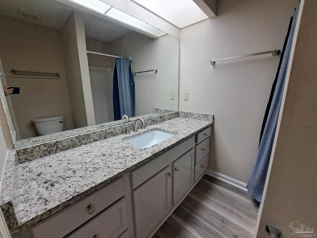 2301 Michigan Ave 21, Pensacola, FL 32526