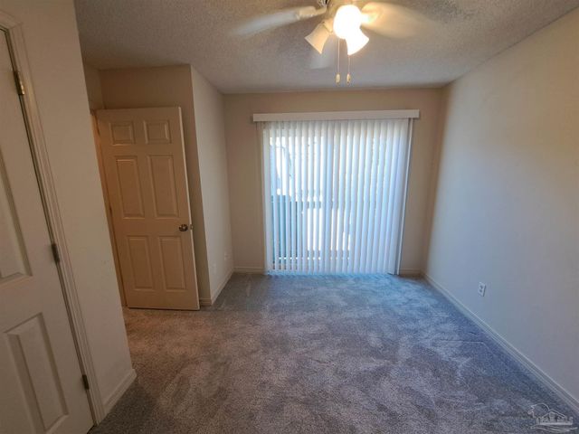 2301 Michigan Ave 21, Pensacola, FL 32526