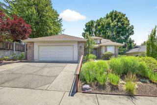 3218 Larue Drive, Medford, OR 97504
