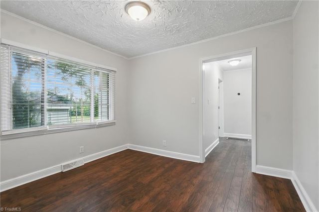 4624 Circle Drive, Winston-salem, NC 27105