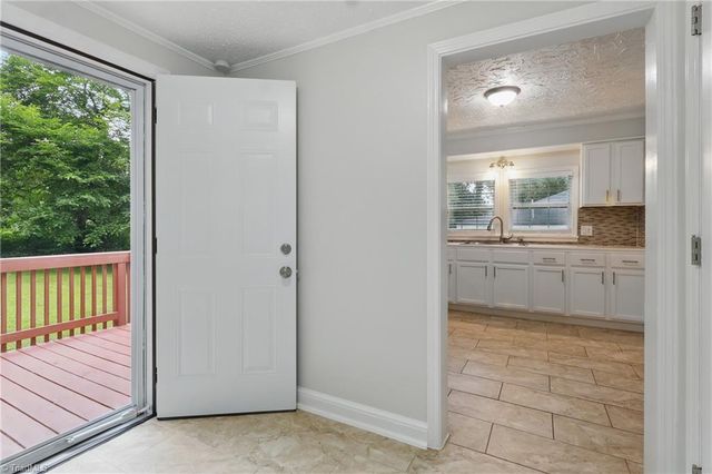 4624 Circle Drive, Winston-salem, NC 27105