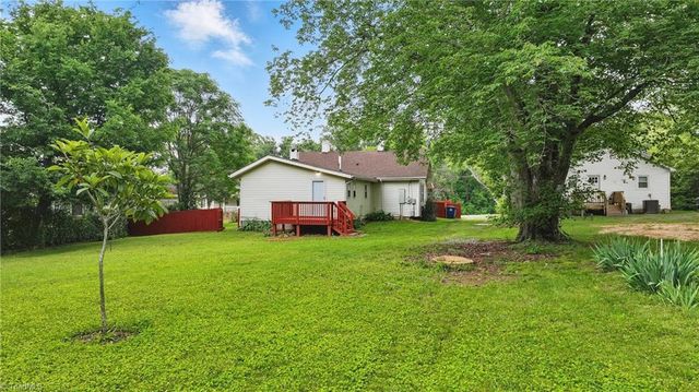 4624 Circle Drive, Winston-salem, NC 27105