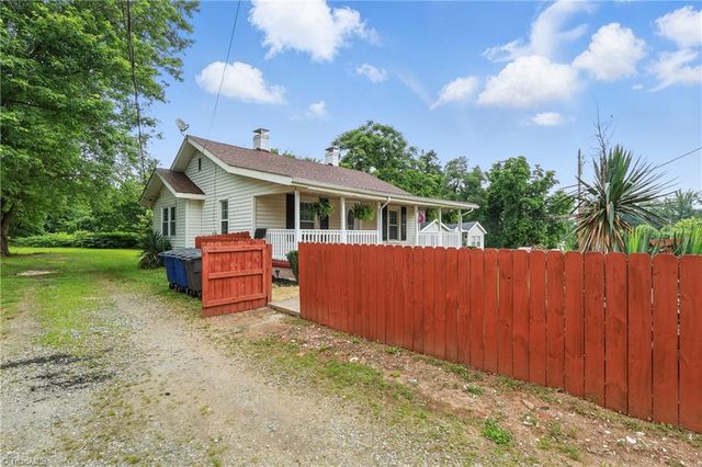 4624 Circle Drive, Winston-salem, NC 27105
